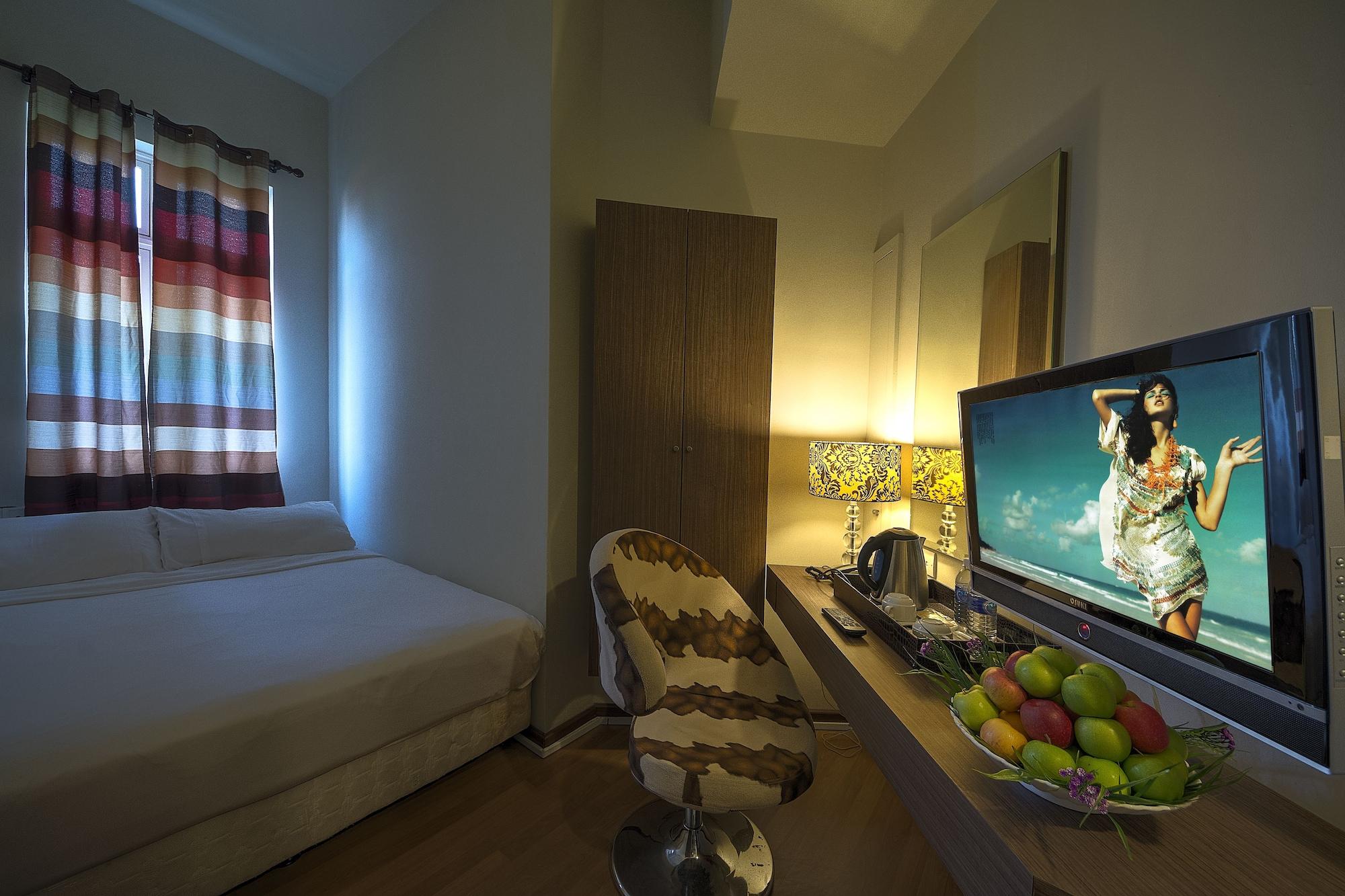 Malacca Arenaa Deluxe Hotel מראה חיצוני תמונה