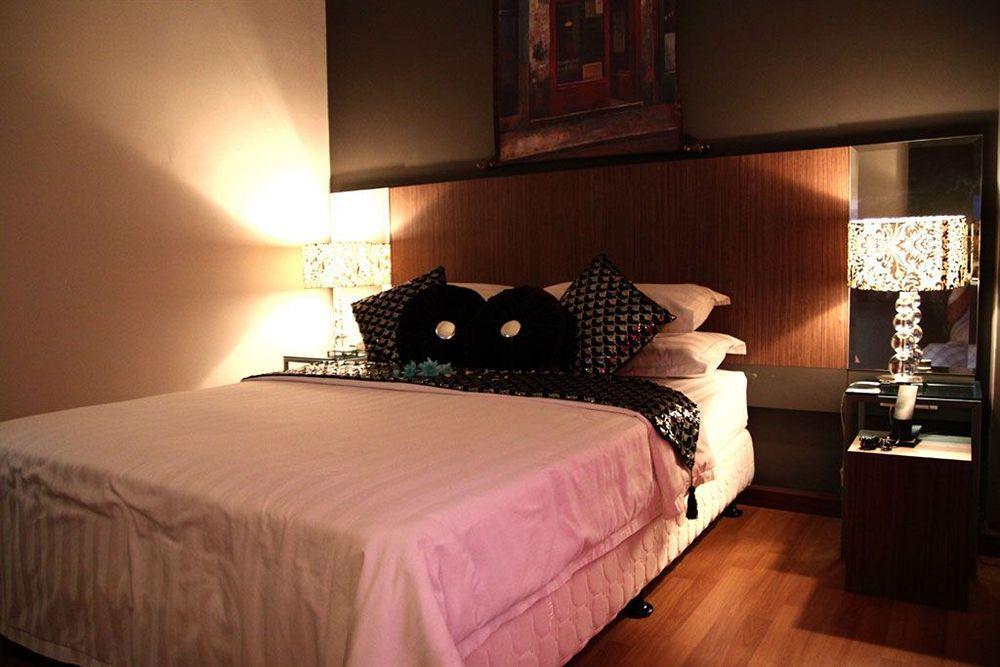 Malacca Arenaa Deluxe Hotel מראה חיצוני תמונה